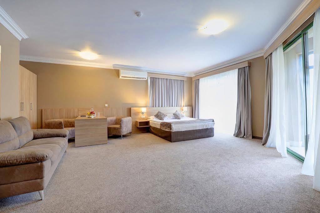 Romance Splendid And Spa Hotel Святые Константин и Елена Экстерьер фото